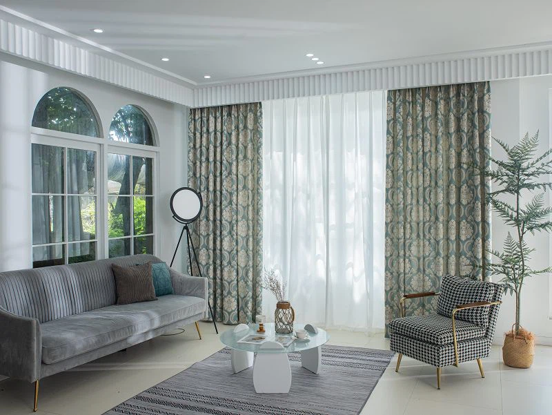 Oltin ipli Yevropa gulli parda matosi